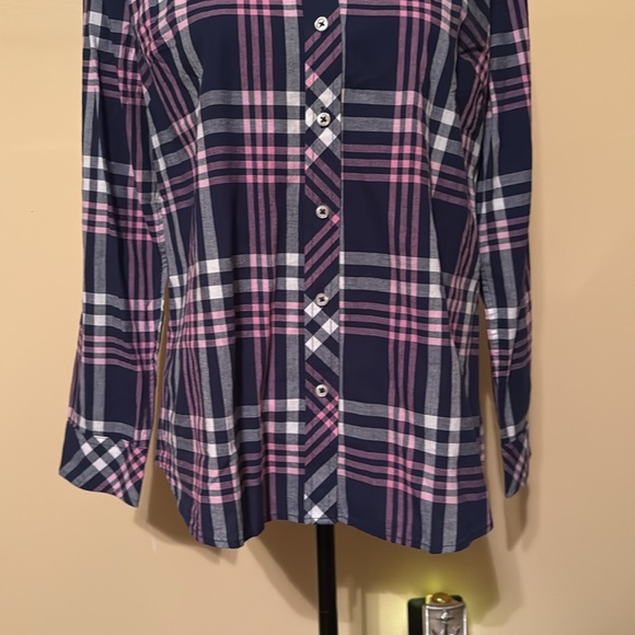 Talbots button down - Picture 3 of 11